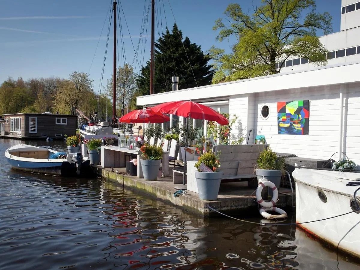 Modern Houseboat Apartment In Amsterdam With Terrace Netherlands
