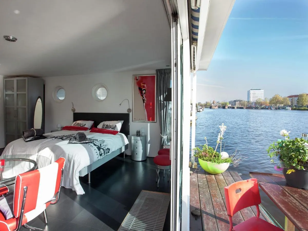 Modern Houseboat Apartment In Amsterdam With Terrace Botel