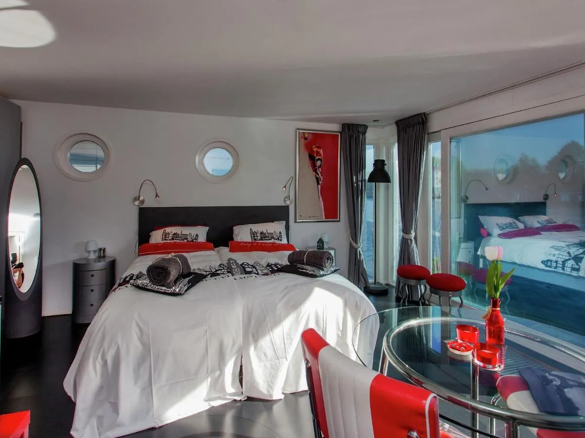 Modern Houseboat Apartment In Amsterdam With Terrace